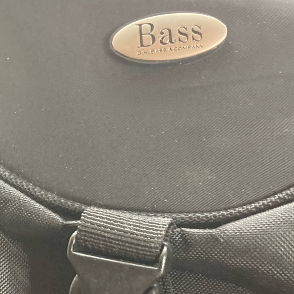 GH Bass & Company laptop backpack in black - Picture 6 of 6